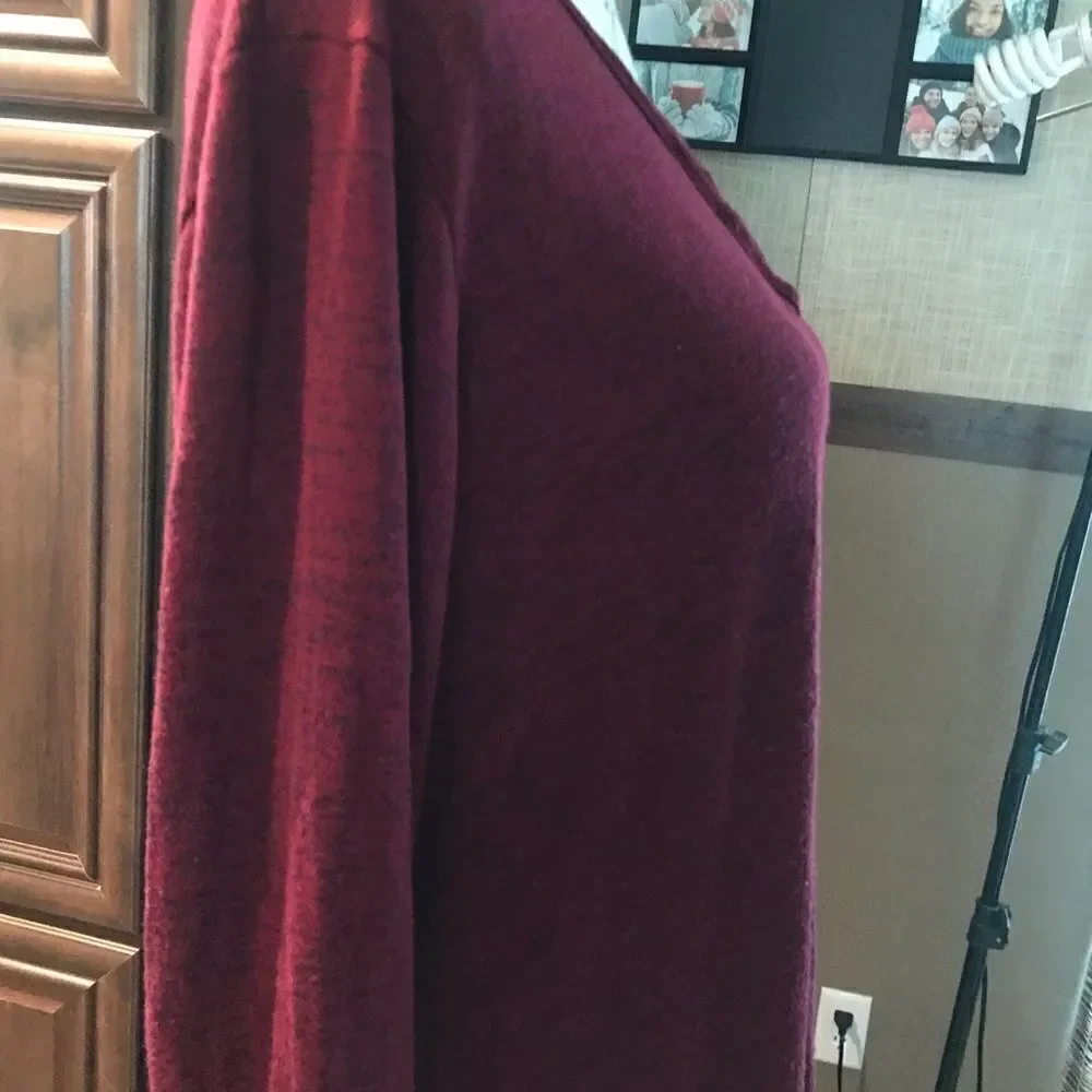 Absolute Angel Maroon Tunic 2X - Picture 3 of 11